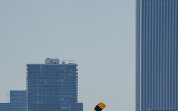 U.S. Army Parachute Team jumps for Chicago Air and Water Show