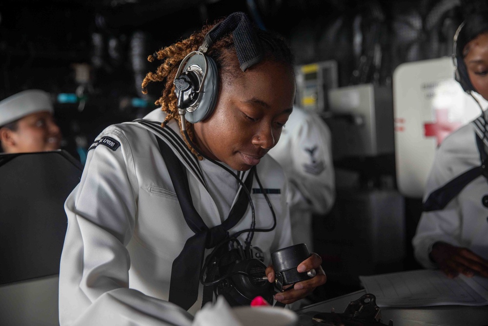 USS Fort Lauderdale Departs Norfolk on Deployment
