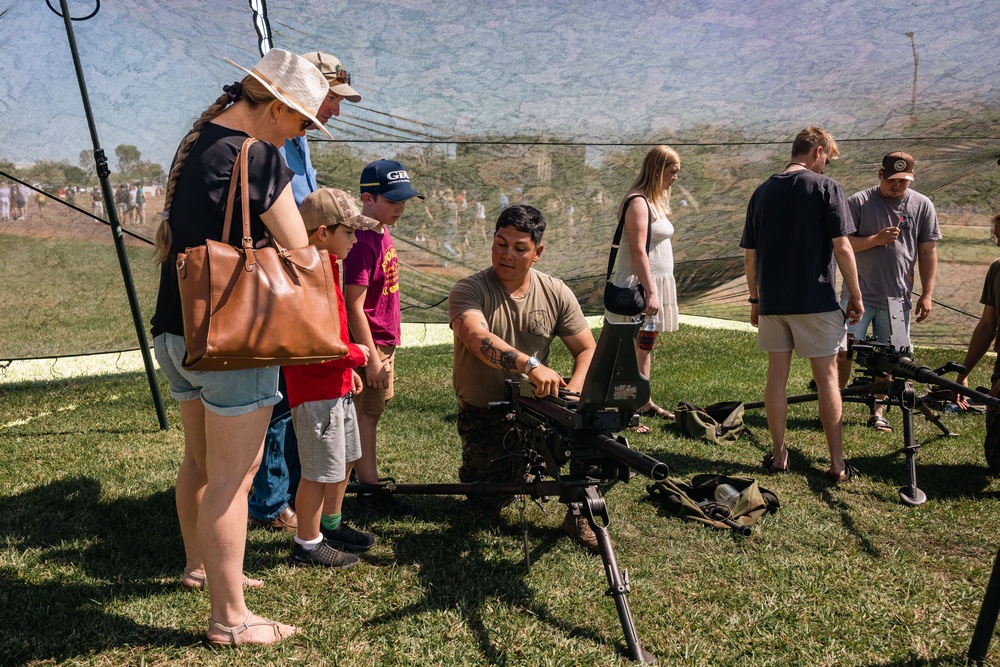 MRF-D 25.3: U.S. Marines participate in family day event