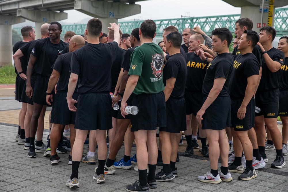 The U.S. Army Materiel Support Command – Korea conducted Officer Physical Training along the scenic Nakdong River Trail, aiming to strengthen bonds, build relationships, and cultivate a culture of teamwork.
