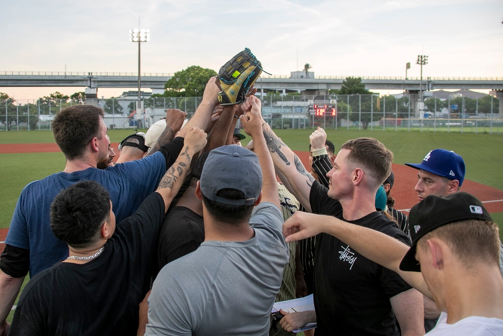 USS Tripoli vs USS America Softball Game