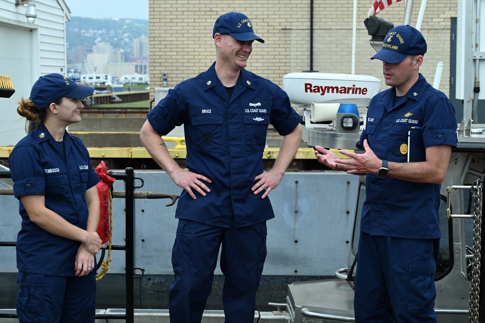 Great Lakes District leadership unit tours