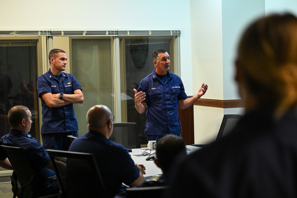 Coast Guard Marine Safety Unit Duluth all hands