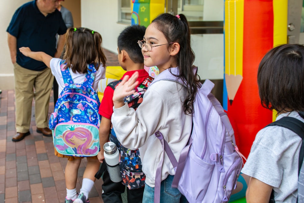 Ikego Elementary Celebrates First Day of School
