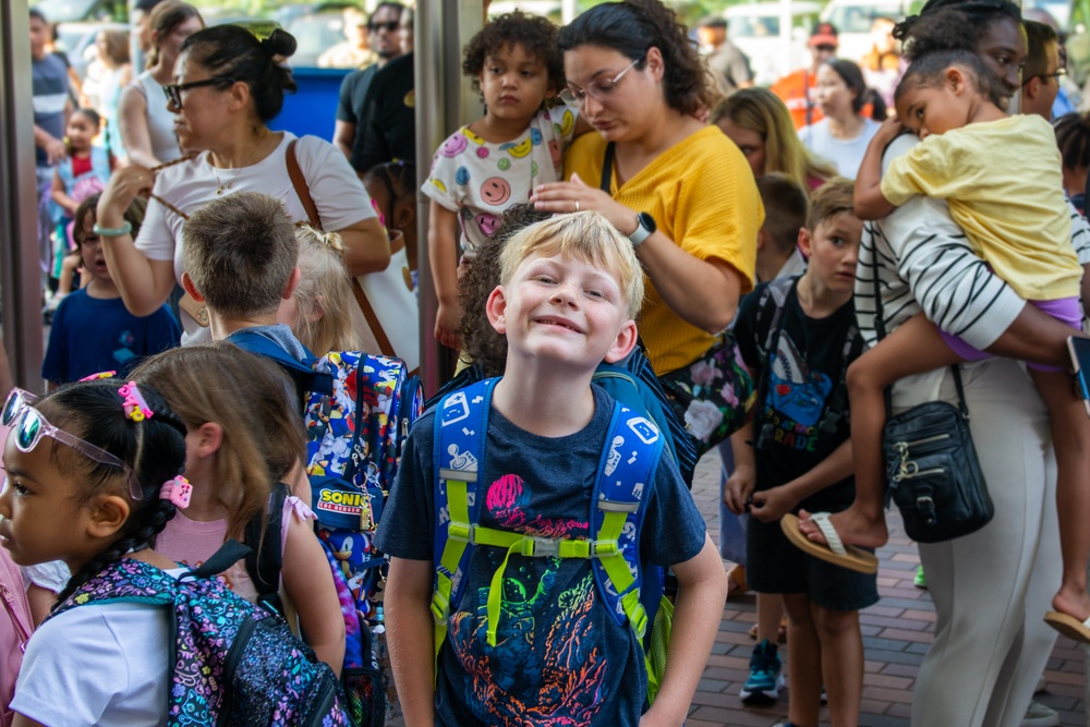 Ikego Elementary Celebrates First Day of School