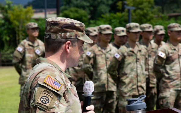 HHC, USAG Yongsan-Casey conducts Change of Responsibility