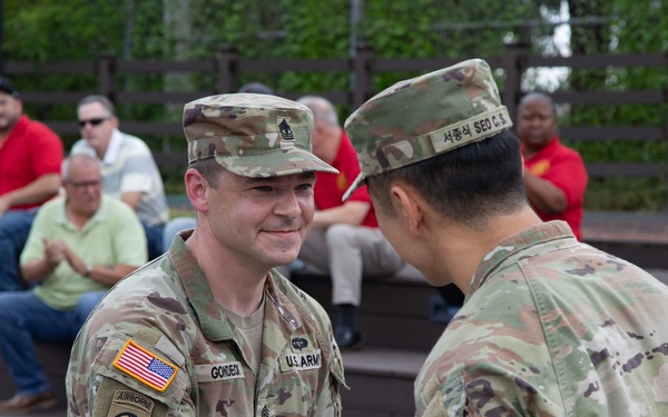 HHC, USAG Yongsan-Casey conducts Change of Responsibility