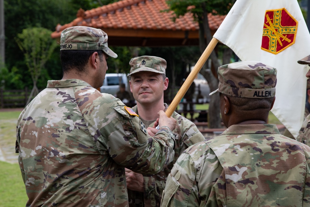 HHC, USAG Yongsan-Casey conducts Change of Responsibility
