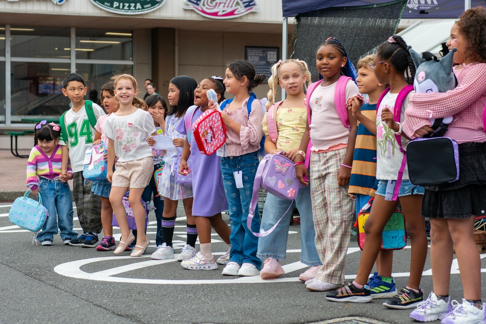 CFAY MWR, Yokosuka NEX Host Back to School Block Party