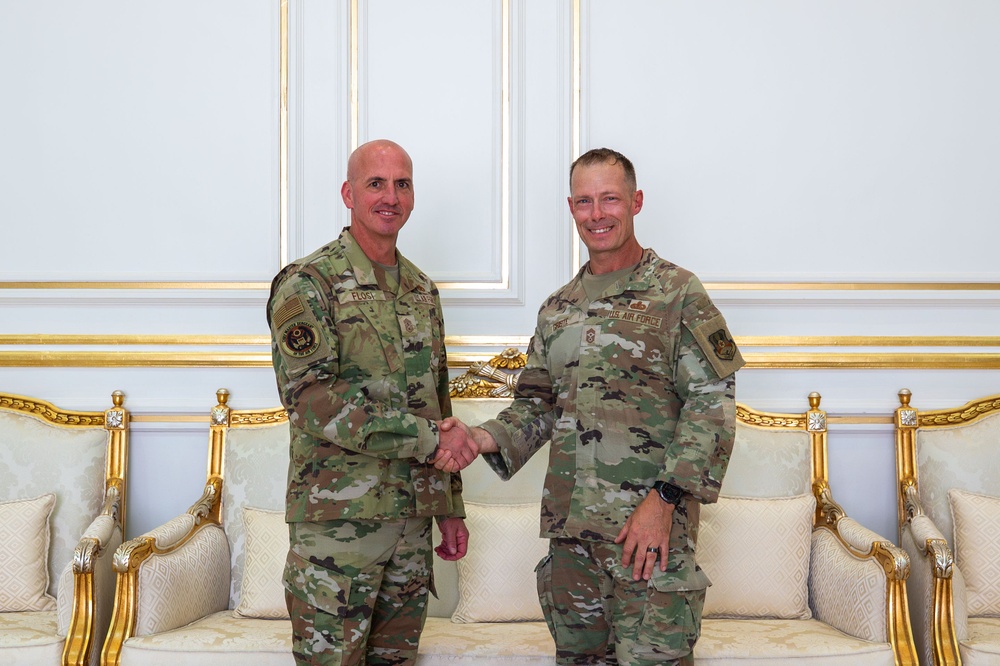 CMSAF Flosi visits the 378th AEW