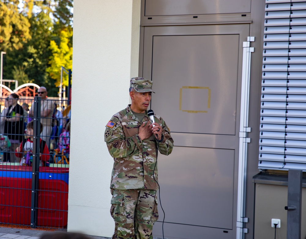 7ATC Brig. Gen Terry Tillis at DODEA Grafenwoehr Elementary