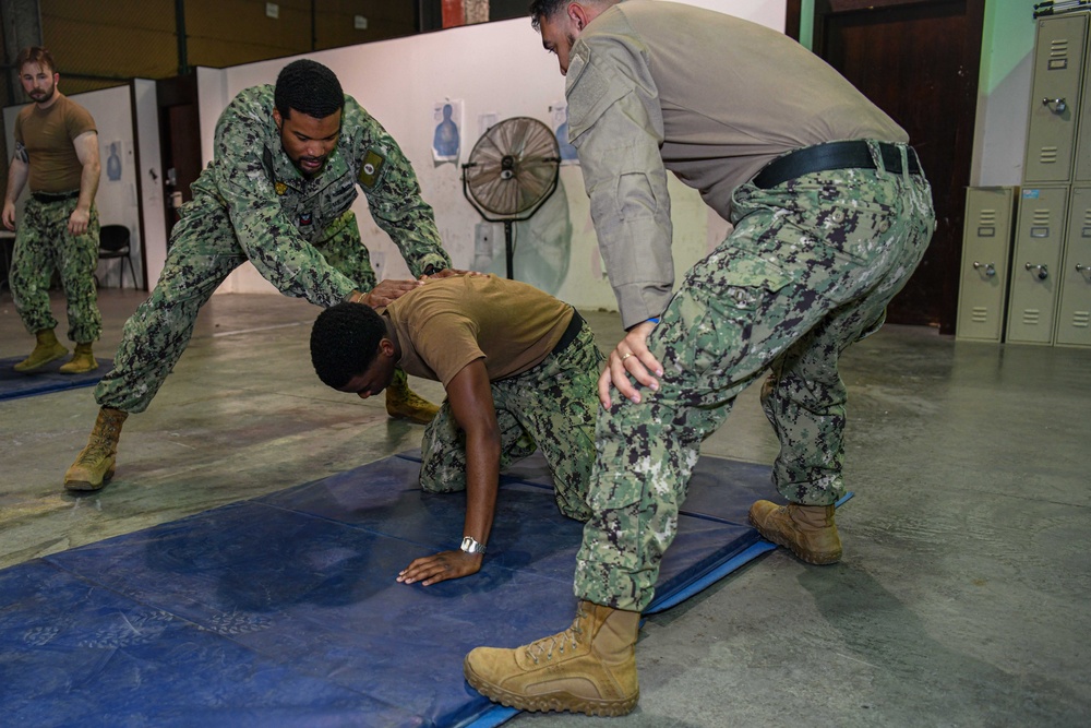 NSF Bahrain Holds Controlled Force Training