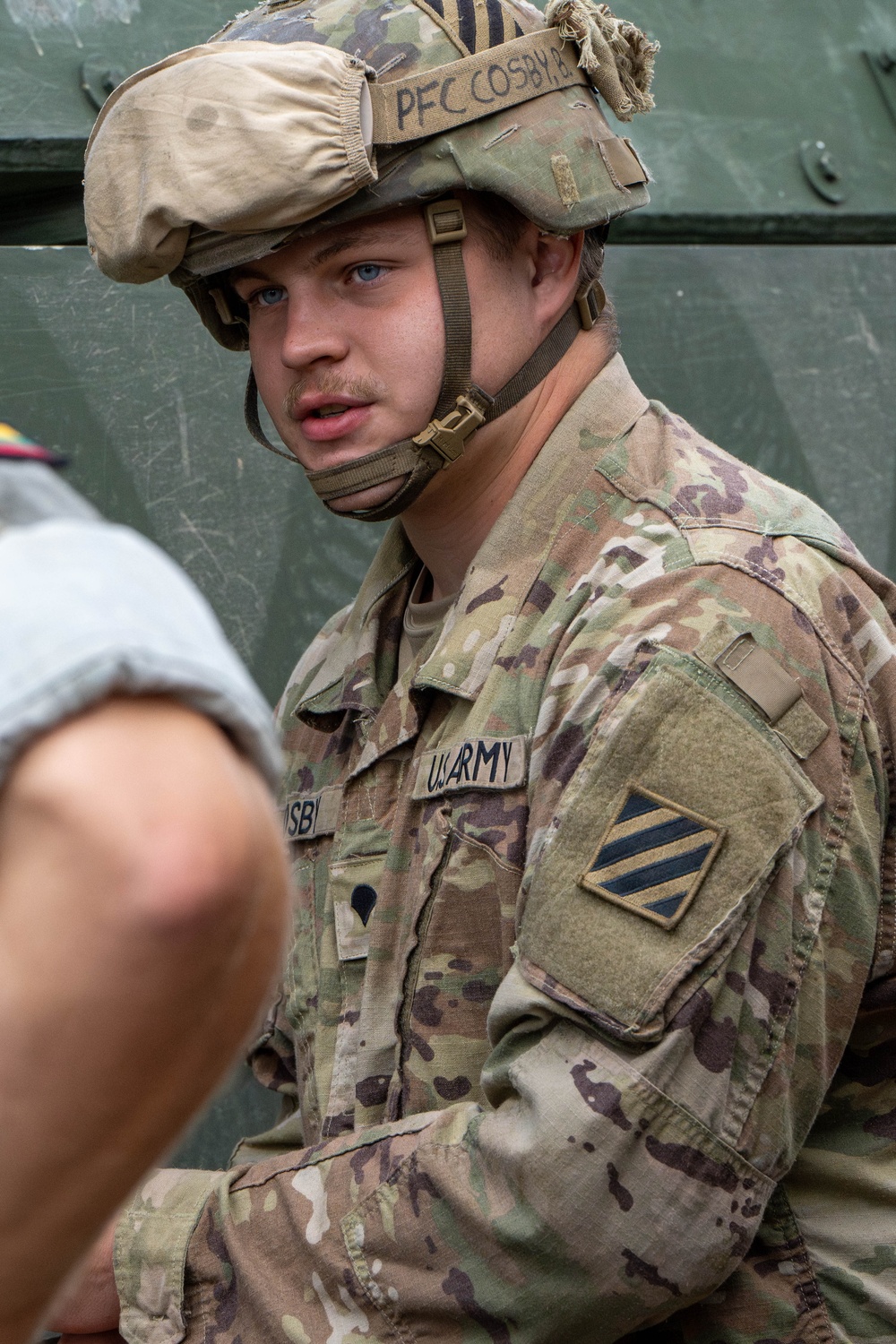 3rd Infantry Division Soldiers Conduct Preventative Maintenance Checks and Services With Lithuanian Army