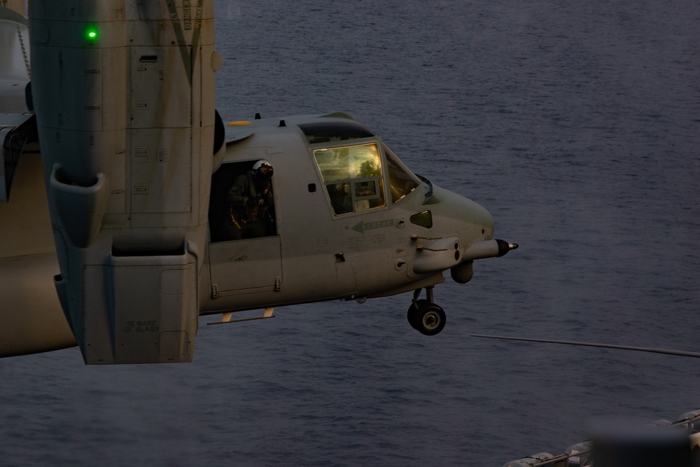 22nd MEU(SOC) | VMM-263 (REIN) Onload Operations