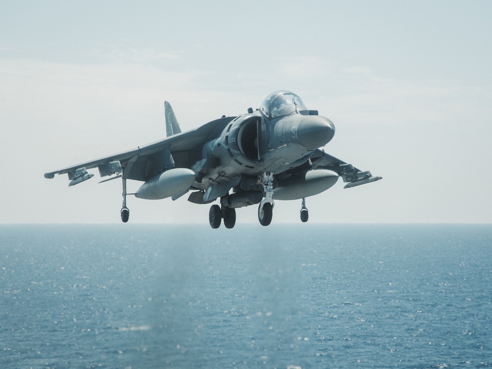 22nd MEU(SOC) | AV-8B Harriers Conduct Deck Landing Qualifications