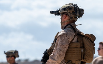 U.S. service members support DHS in illegal alien holding operations