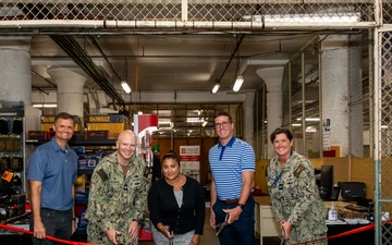 NNSY Holds Ribbon Cutting Ceremony for New GSA Servmart