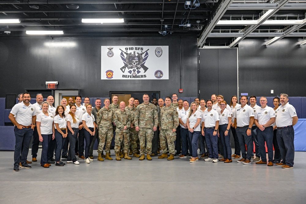 Dobbins civic leaders tour YARS Dobbins civic leaders tour YARS