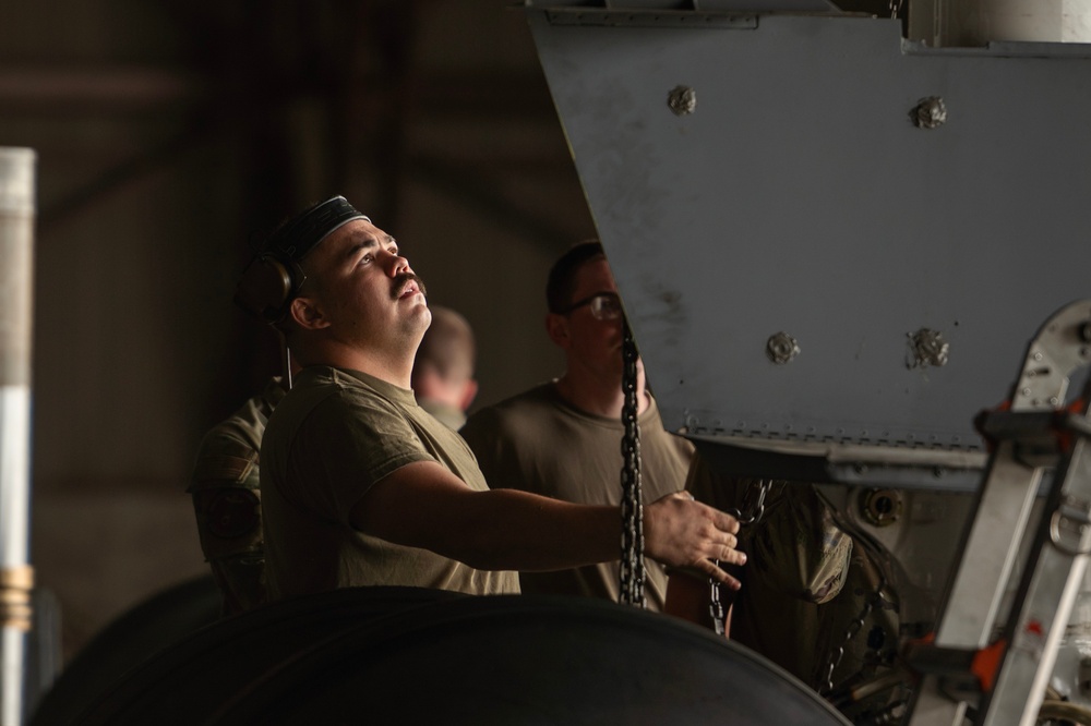 Fairchild conducts a no-notice power outage exercise