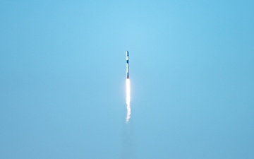 Starlink mission lifts off from Vandenberg