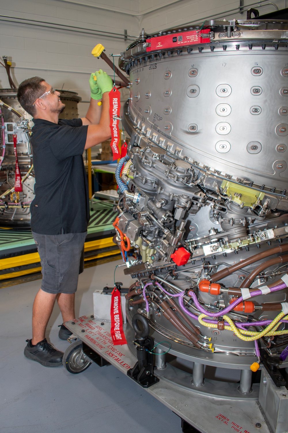 FRCE adds second F-35 lift system component to repair capabilities