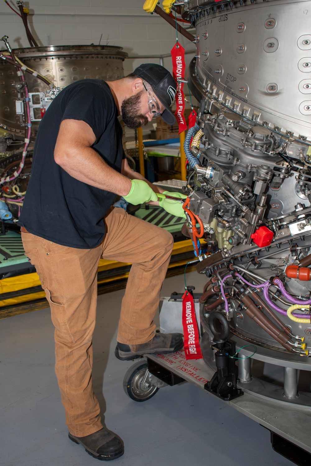 FRCE adds second F-35 lift system component to repair capabilities