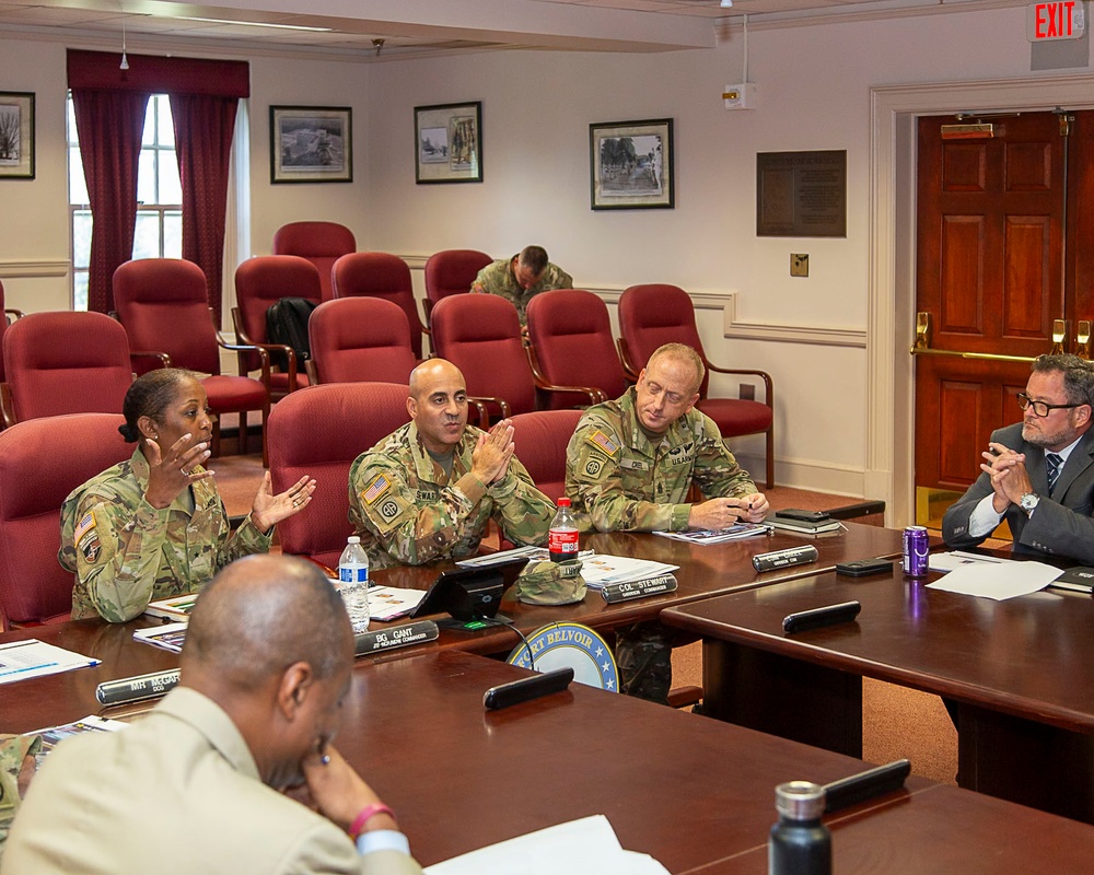 BG Gant visits Fort Belvoir
