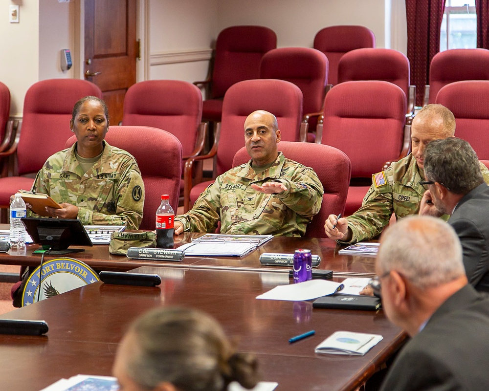 BG Gant visits Fort Belvoir