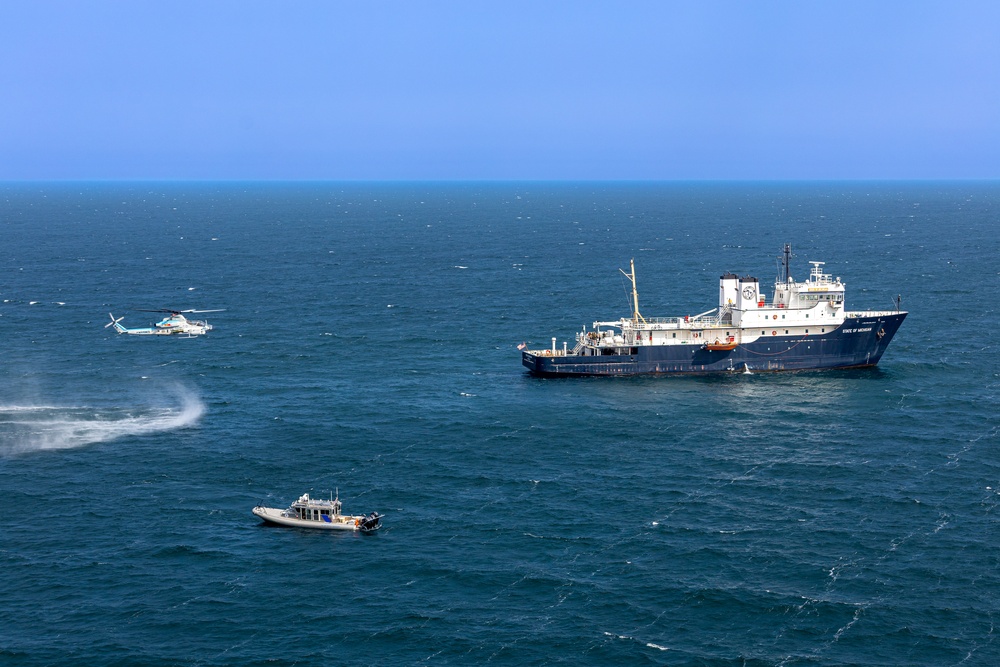 U.S. Marine Light Attack Helicopter Squadron Simulate Visit Board Search and Seizure Training for Northern Strike