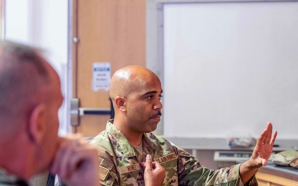 AFRC leadership visits 624th RSG
