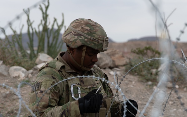 642nd Engineer Support Company builds an obstacle at the southern border
