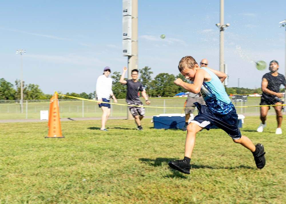 Fort Knox DFMWR makes a splash with annual H2O Fun Run