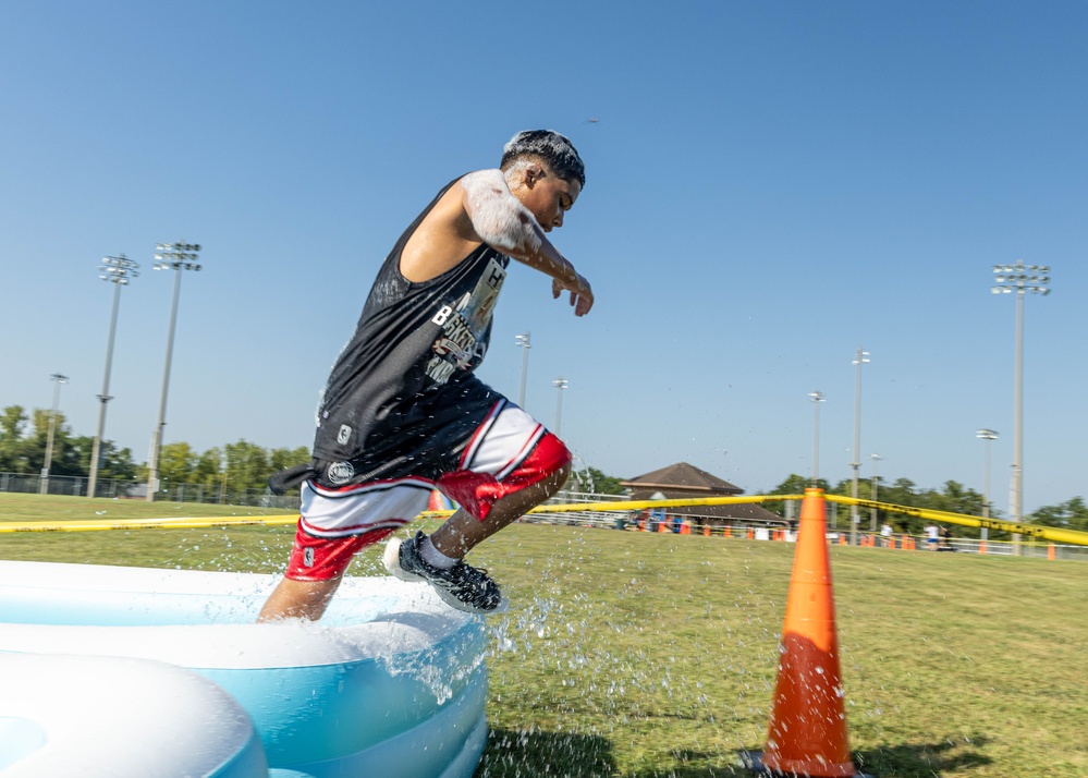 Fort Knox DFMWR makes a splash with annual H2O Fun Run