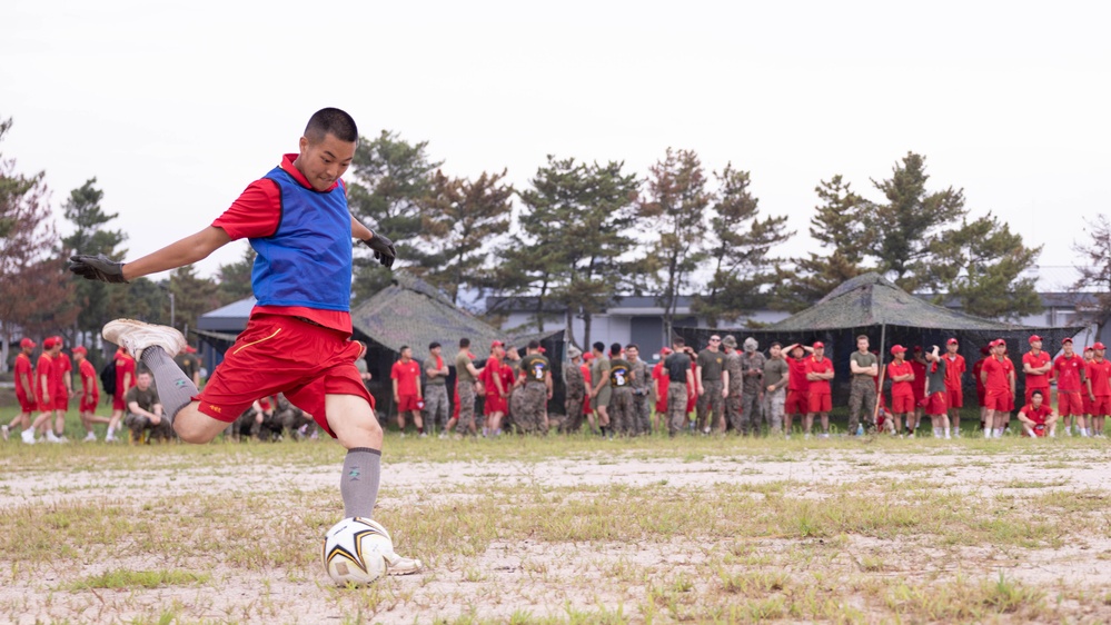 2/23 Marines and ROK Marines Celebrate the End of KMEP 25.2 with a Friendly Competition