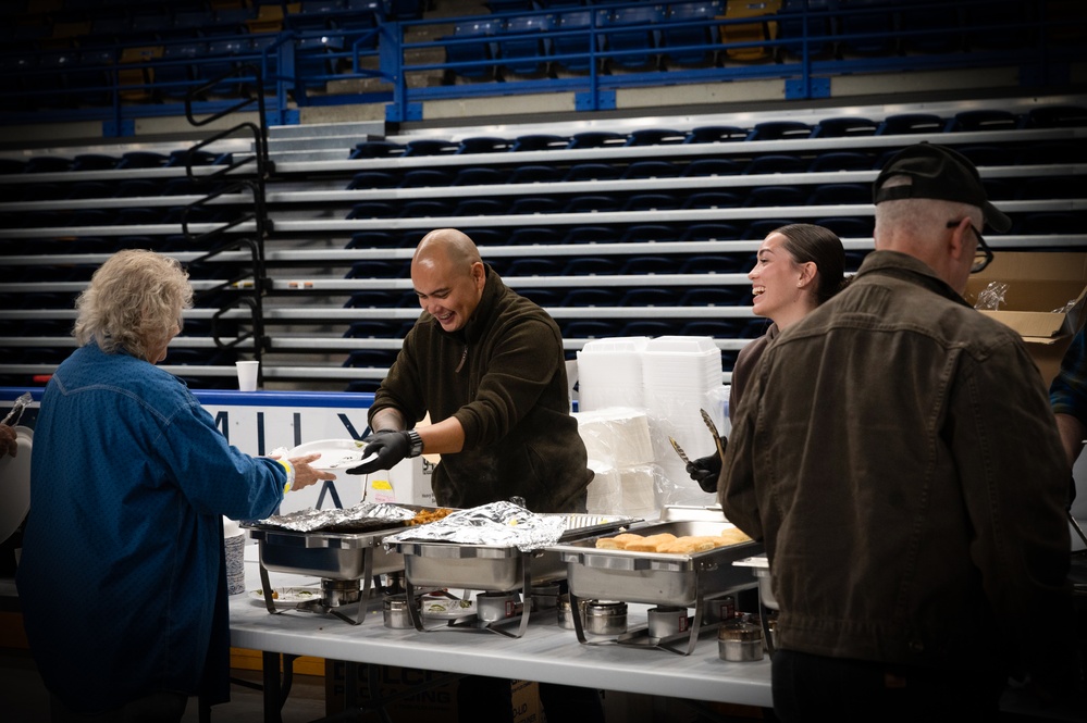 168th Wing Serves Veterans at VA Stand Down