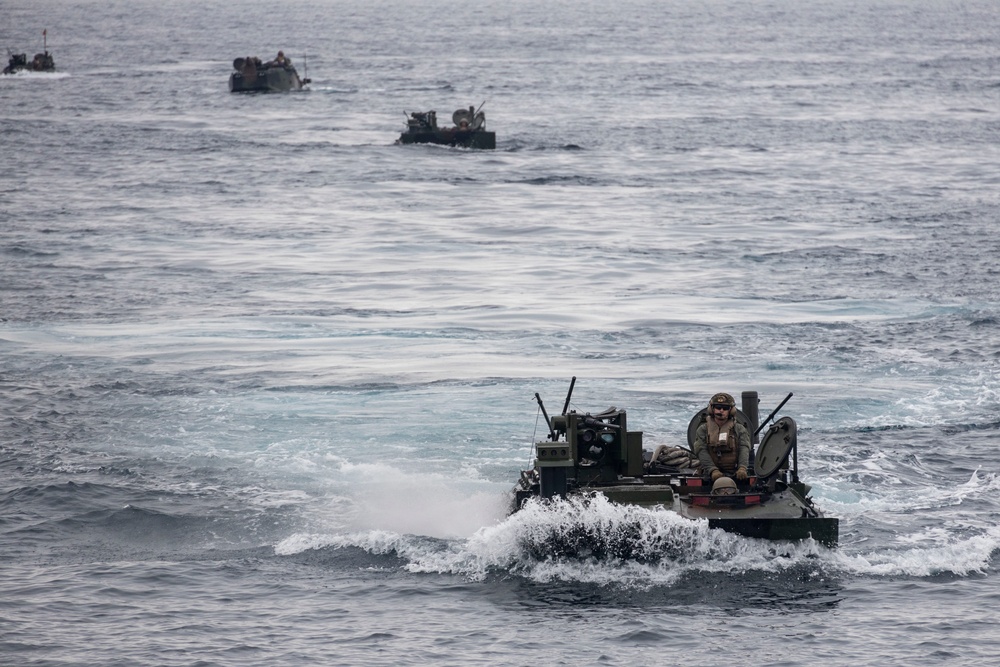 QUART 25.4: AAV Certification Aboard USS Somerset