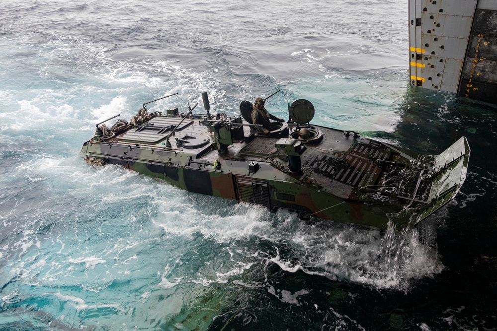 QUART 25.4: AAV Certification Aboard USS Somerset