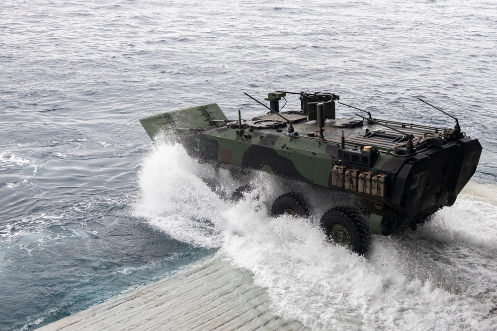 QUART 25.4: AAV Certification Aboard USS Somerset