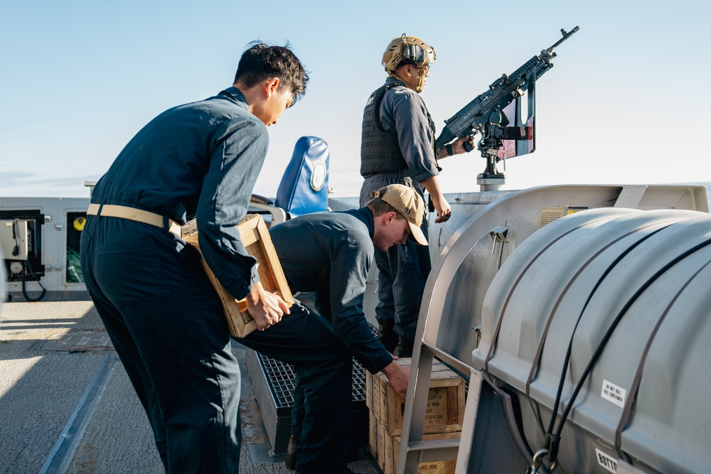 M240B live-fire exercise aboard Somerset