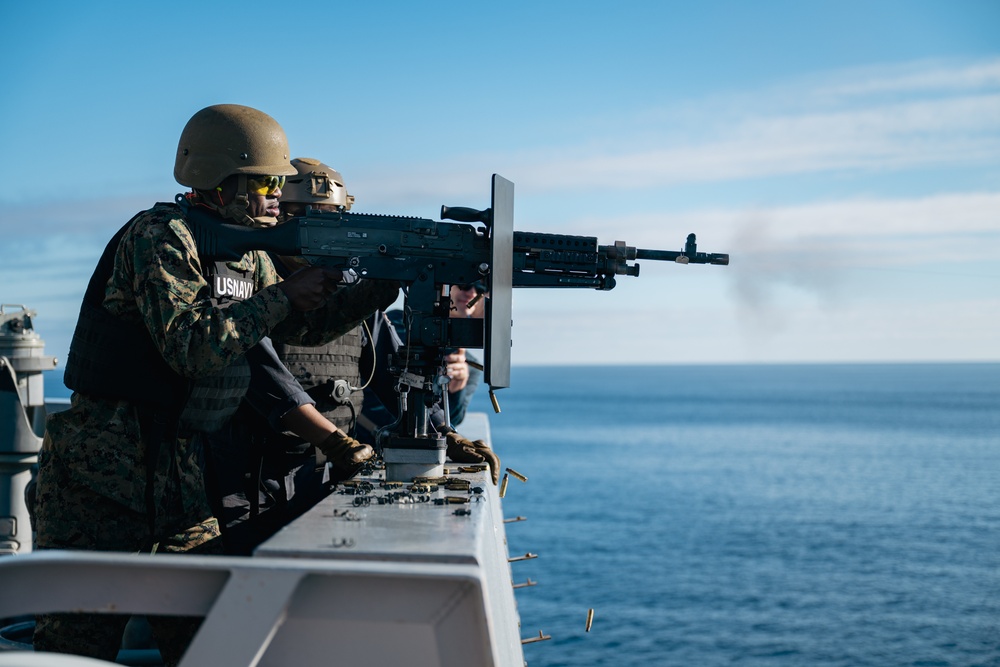 M240B live-fire exercise aboard Somerset