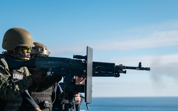 M240B live-fire exercise aboard Somerset