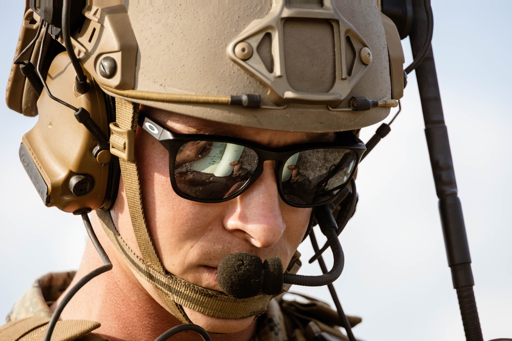 NS25: 1st ANGLICO Coordinates Close Air Support