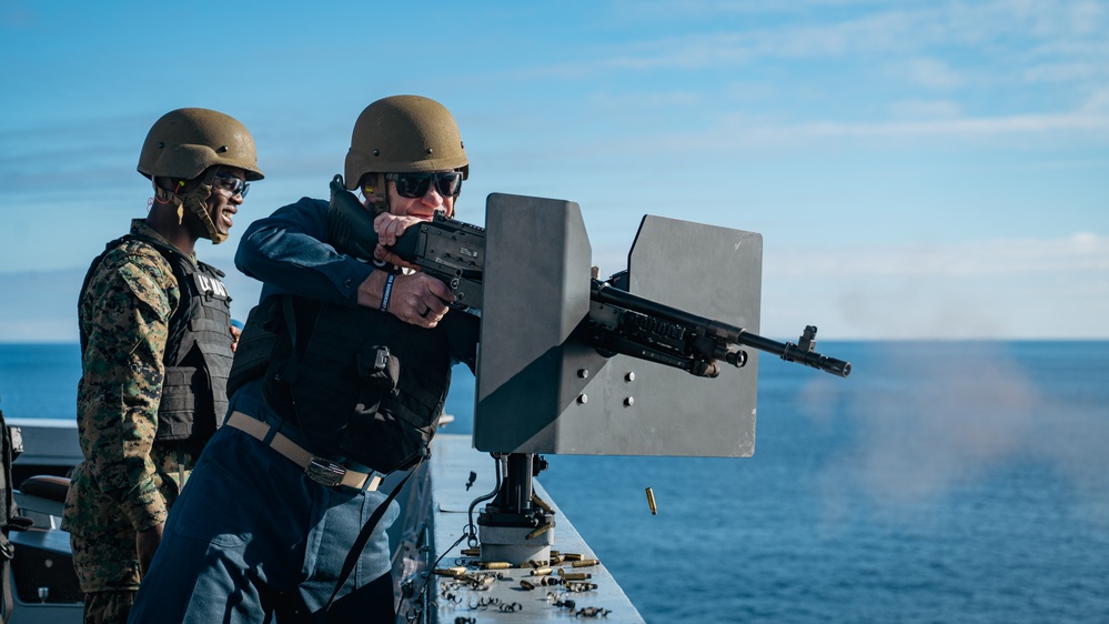 M240B live-fire exercise aboard Somerset