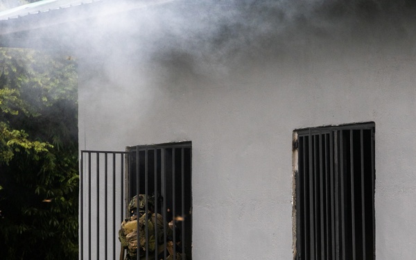 AFP, SOCPAC Conduct Close-quarter Combat Training