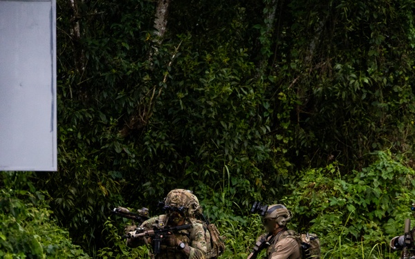 AFP, SOCPAC Conduct Close-quarter Combat Training