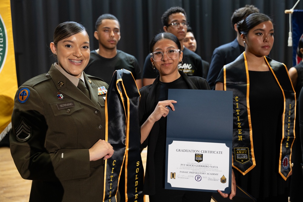 Passaic Highschool Students Enlist in the New Jersey Army National Guard