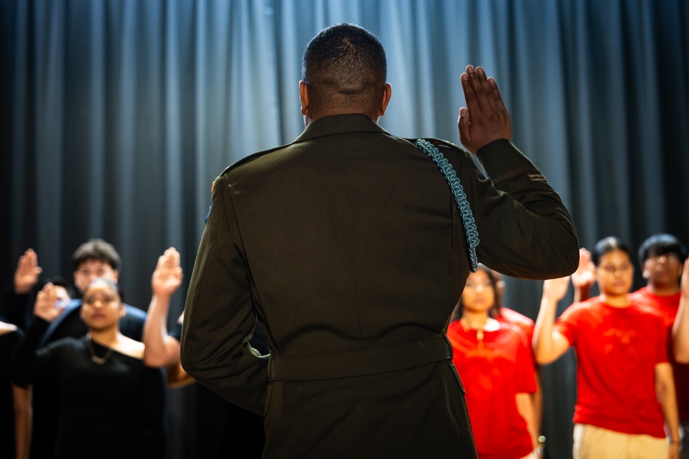 Passaic Highschool Students Enlist in the New Jersey Army National Guard