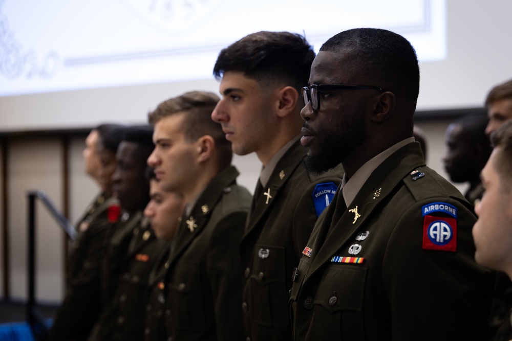 Seton Hall ROTC Cadets take the Oath of Office