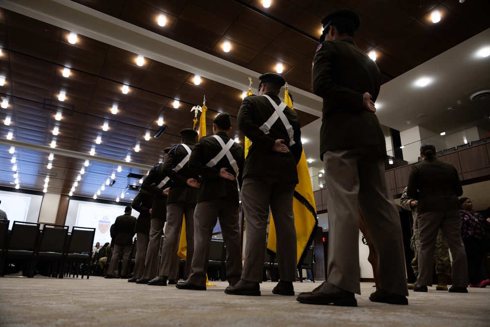 Seton Hall ROTC Cadets take the Oath of Office