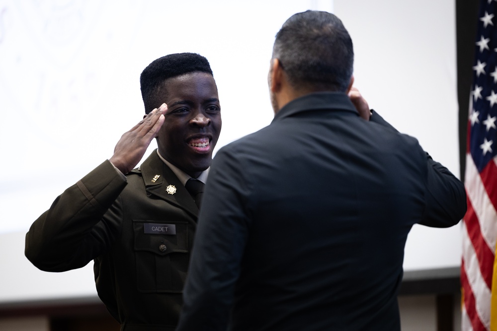 Seton Hall ROTC Cadets take the Oath of Office